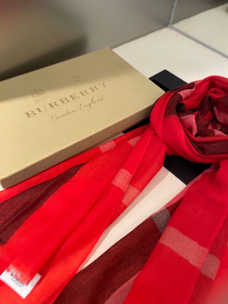 BURBERRY